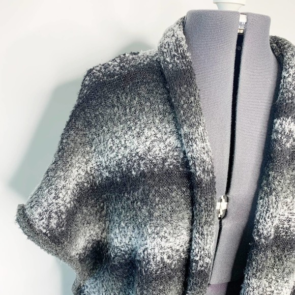 Jones New York Grey Black Striped Open Front Cardigan Women's Size X-Large XL - Picture 2 of 8